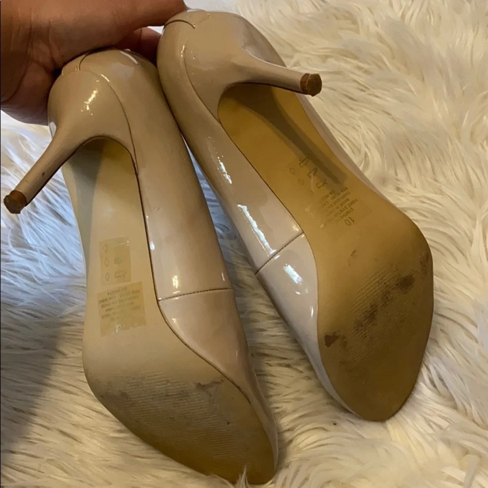Express nude round toe heels - Picture 7 of 8